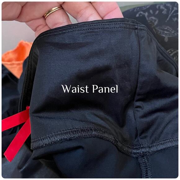 Spanx Black Faux Leather Seamless Leggings Style 2437 Size Medium - Picture 9 of 12